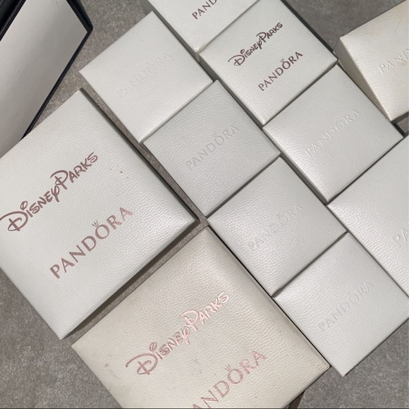 Pandora jewelry boxes - Picture 2 of 2